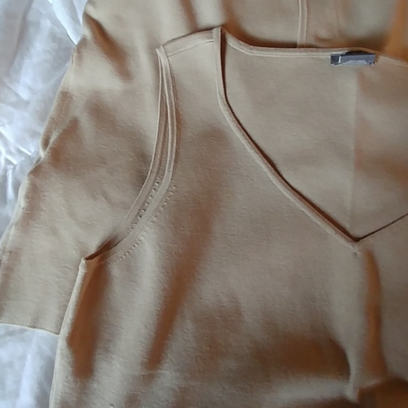 Sweater twinset - Picture 2 of 3